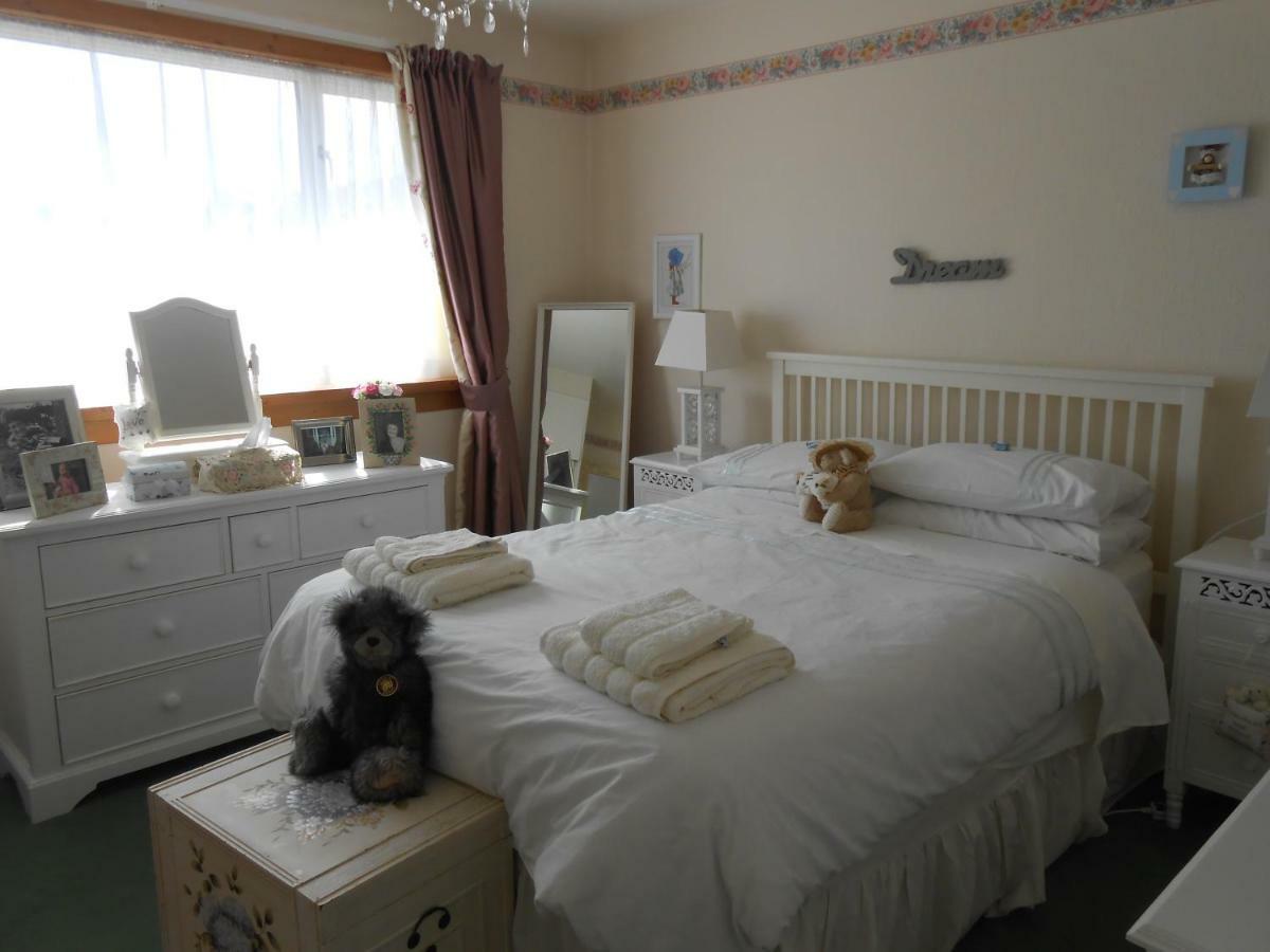 Rose Villa Bed And Breakfast Forfar Exterior photo