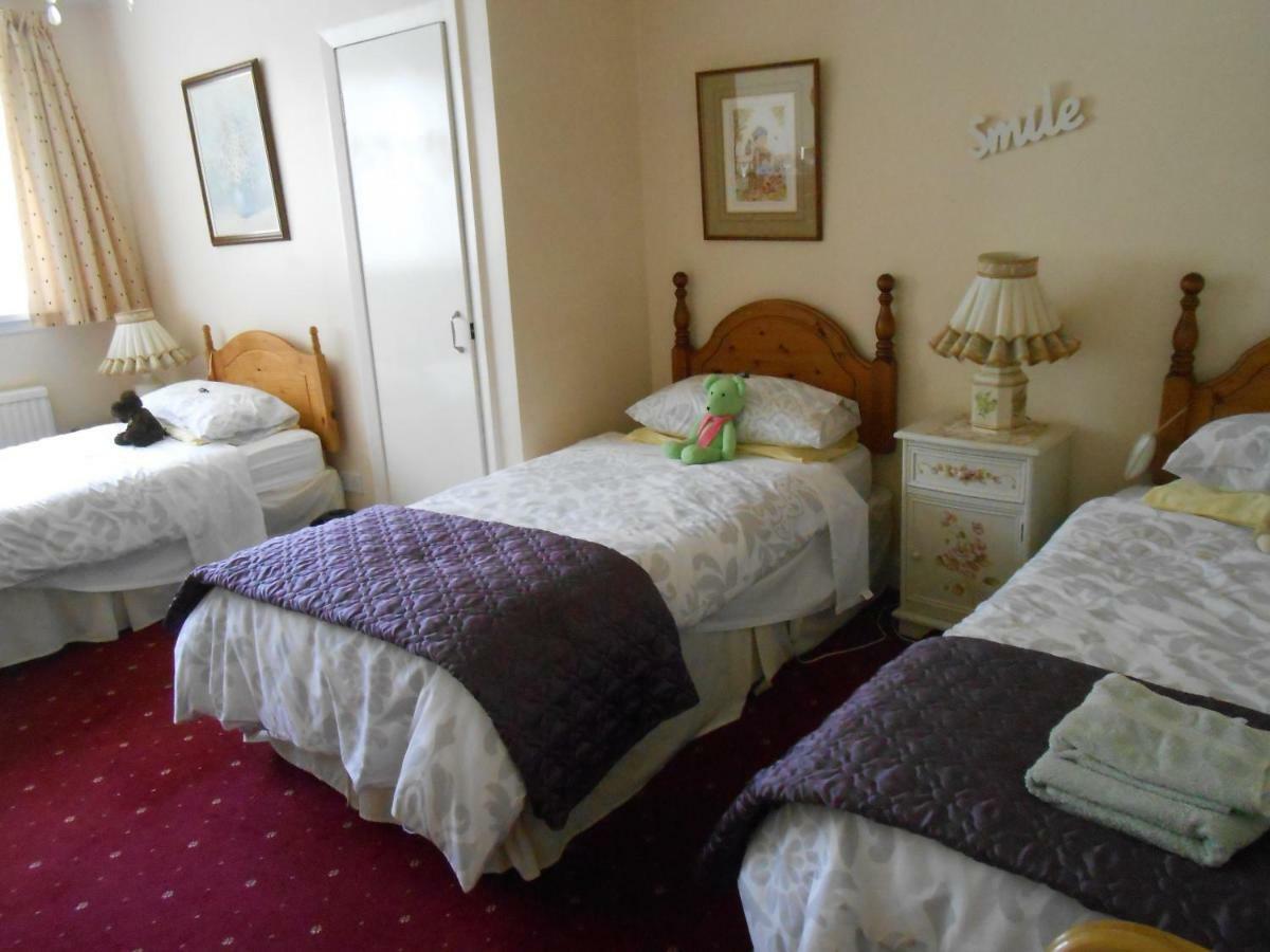 Rose Villa Bed And Breakfast Forfar Exterior photo