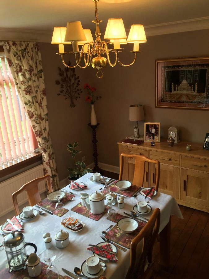 Rose Villa Bed And Breakfast Forfar Exterior photo