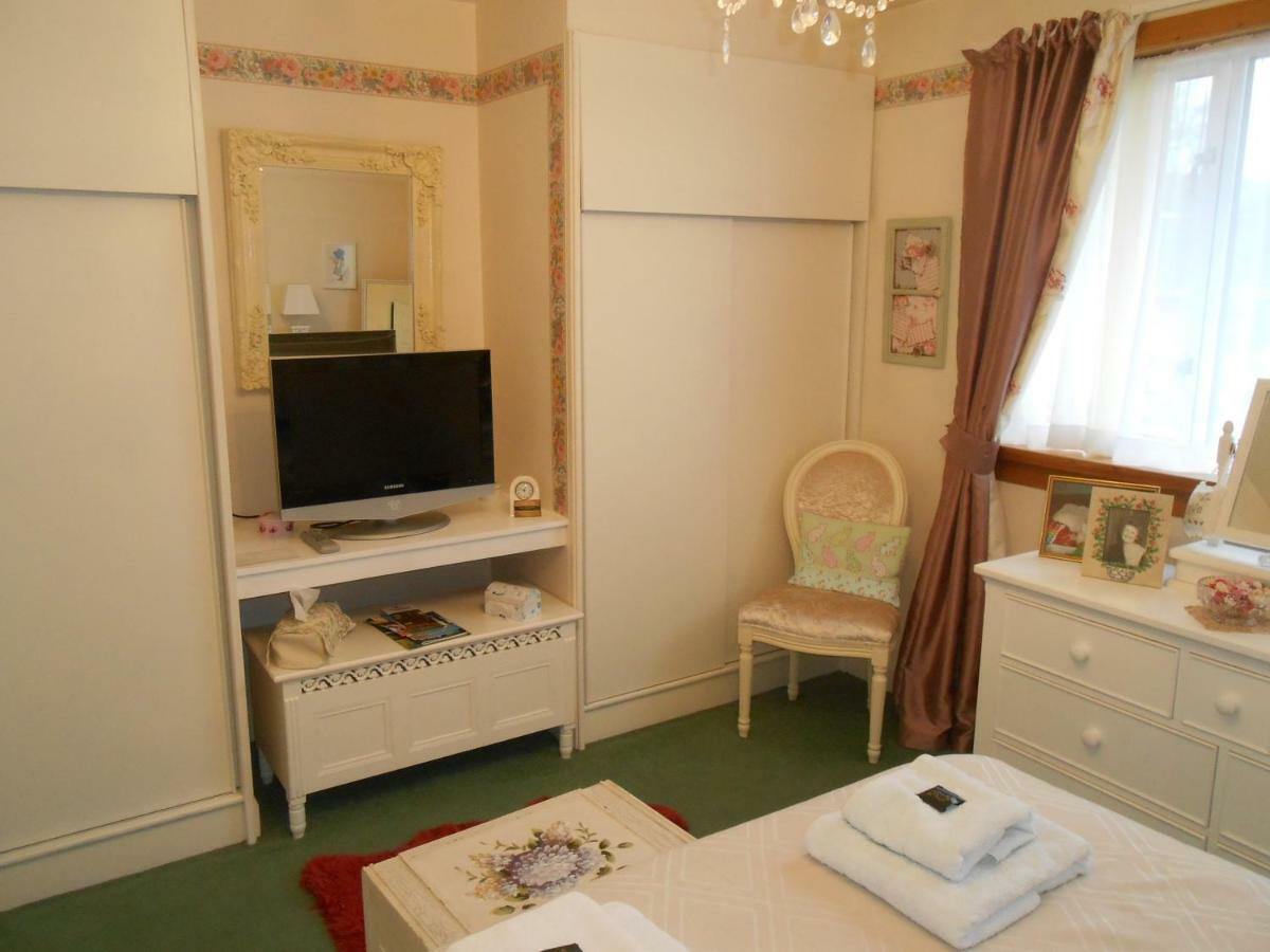 Rose Villa Bed And Breakfast Forfar Exterior photo